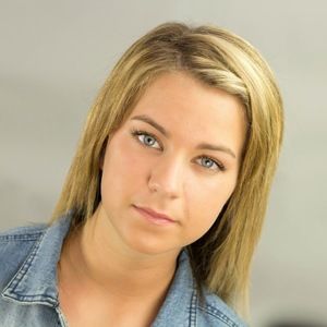 Meet your Posher, Alyson